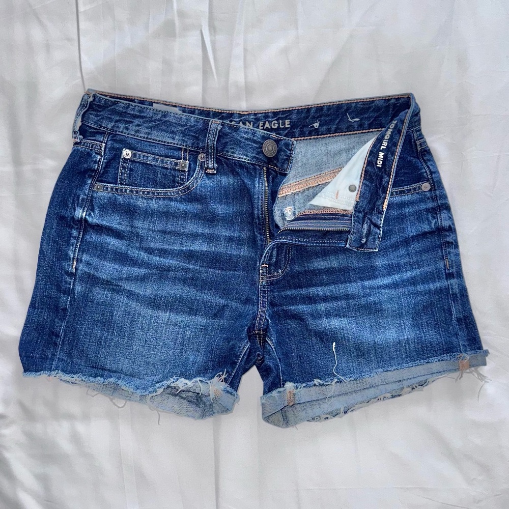 American Eagle Outfitters Women's Dark Blue Jean Shorts (Tomgirl Midi)